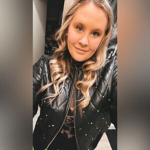 Meet your Posher, Katy